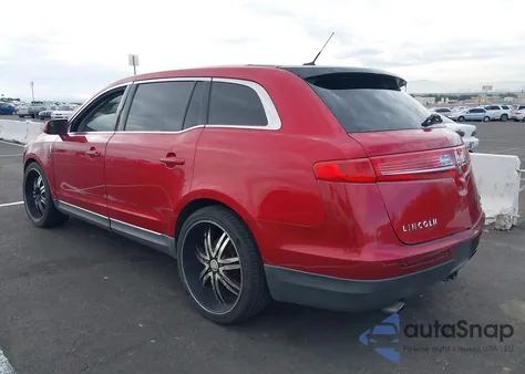 2010 Lincoln Mkt Ecoboost z USA, uszkodzony, nr VIN 2LMHJ5AT5ABJ06269